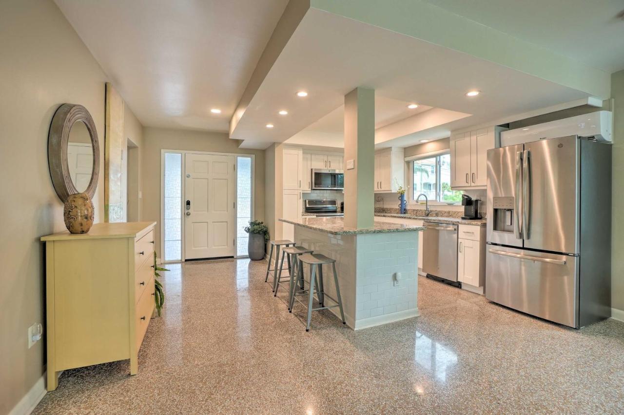 Pet-Friendly Waterfront Home - 2 Mi To Beach! Tarpon Springs Buitenkant foto