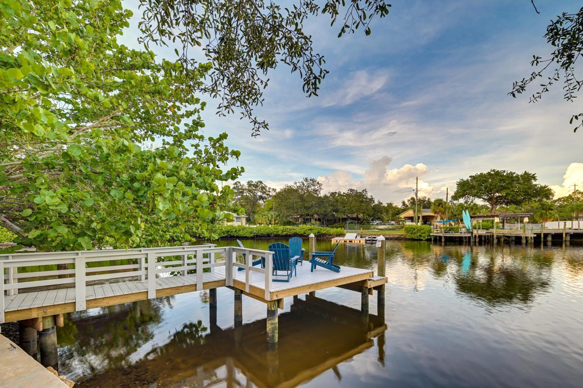Pet-Friendly Waterfront Home - 2 Mi To Beach! Tarpon Springs Buitenkant foto
